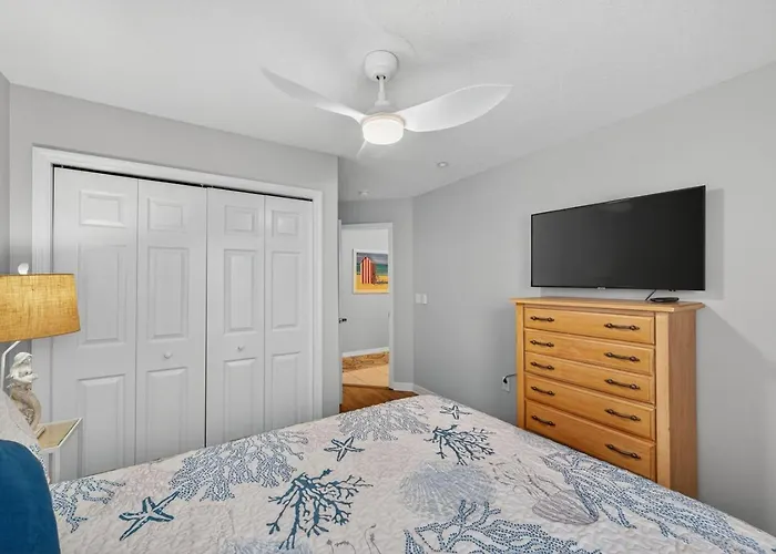 Captains Cove Unit 402