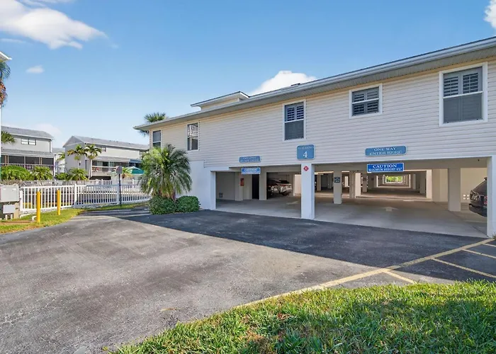 Captains Cove Unit 402 Clearwater Beach